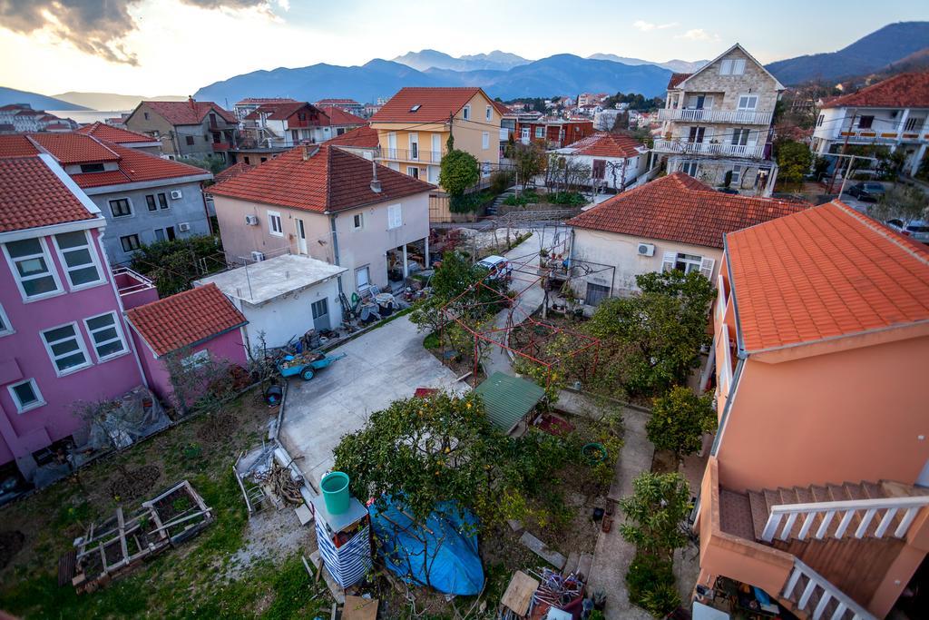 Apartments Marko Tivat Exterior photo